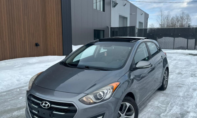 HYUNDAI ELANTRA GT 01